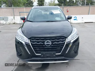 2024 Nissan Kicks SV with VIN 3N1CP5CV5RL491617, listed as a IAAI auction lot 42125112 with 25,965 mi miles. Bid and sale history available at carsss.com. Image 12.