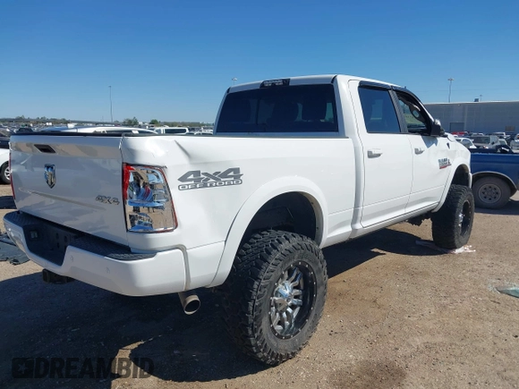 2018 Ram 2500 Big Horn with VIN 3C6UR5DL7JG290136, listed as a IAAI auction lot 41823442 with 106,167 mi miles. Bid and sale history available at carsss.com. Image 4.