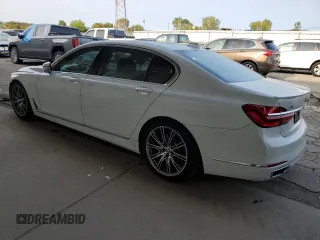 2018 BMW 7 Series ALPINA B7 xDrive with VIN WBA7F2C57JG424443, listed as a Copart auction lot 70809304 with 86,182 mi miles and Non Repairable. Bid and sale history available at carsss.com. Image 2.