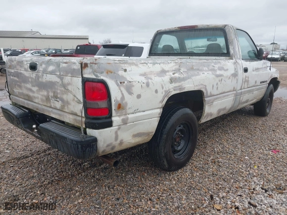 1996 Dodge Ram 1500 Work Special with VIN 1B7HC16X8TS611634, listed as a IAAI auction lot 41585210 with 311,707 mi miles. Bid and sale history available at carsss.com. Image 4.