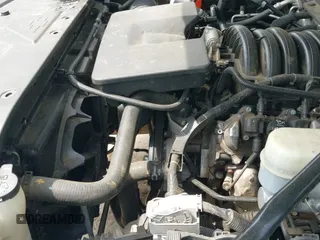 2014 Chevrolet Silverado 1500 Work Truck z VIN 1GCRCPEH0EZ291981, wystawiony jako IAAI lot #42507583 z przebiegiem 218 550 mil mil oraz . Historia ofert i sprzedaży dostępna na DreamBid. Obrazek 21.