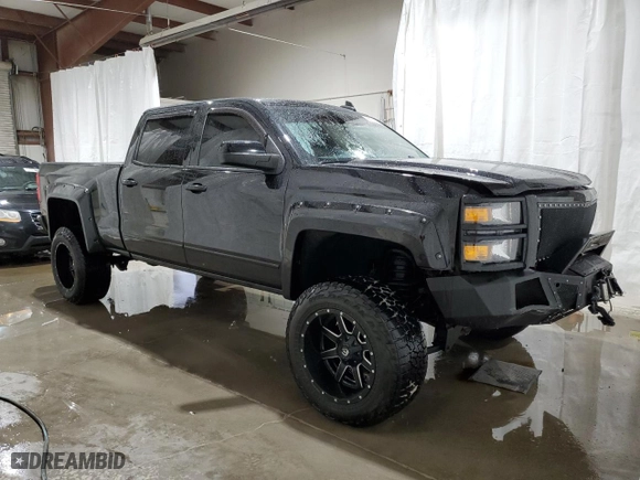 2015 Chevrolet Silverado 1500 LT with VIN 1GCUKREC3FF200752, listed as a Copart auction lot 88671075 with 96,492 mi miles and Salvage Title. Bid and sale history available at carsss.com. Image 4.