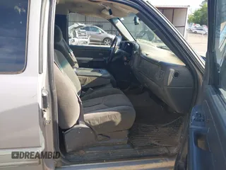 2005 Chevrolet Silverado 1500 Z71 z VIN 1GCEK19Z45Z253011, wystawiony jako IAAI lot #42026504 z przebiegiem 319 159 mil mil oraz . Historia ofert i sprzedaży dostępna na DreamBid. Obrazek 5.