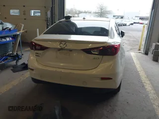 2014 Mazda 3 i Grand Touring with VIN JM1BM1W71E1202029, listed as a IAAI auction lot 41579181 with Not Provided miles and . Bid and sale history available at carsss.com. Image 16.