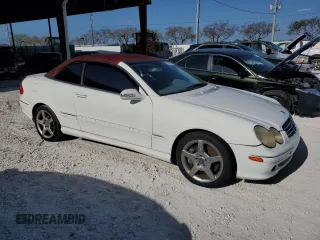 2005 Mercedes-Benz CLK 5.0L with VIN WDBTK75JX5F120876, listed as a Copart auction lot 52415435 with 154,706 mi miles and Clean Title. Bid and sale history available at carsss.com. Image 4.