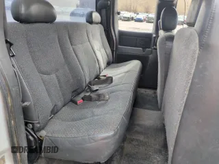 2005 Chevrolet Silverado 1500 with VIN 1GCEK19VX5E240607, listed as a Copart auction lot 50742185 with 190,195 mi miles and Salvage Title. Bid and sale history available at DreamBid. Image 10.