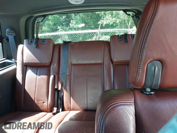 2012 Ford Expedition XLT с VIN 1FMJU1H57CEF46831, выставлен на аукционе IAAI как лот 42078155 с пробегом 232 254 миль миль и . История ставок и продаж доступна на DreamBid. Изображение 19.