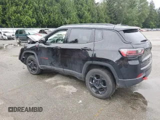 2023 Jeep Compass Trailhawk z VIN 3C4NJDDN9PT501952, wystawiony jako Copart lot #58842985 z przebiegiem Nie podano mil oraz Szkoda całkowita • Salvage title. Historia ofert i sprzedaży dostępna na DreamBid. Obrazek 2.