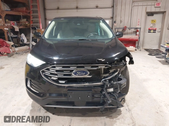 2021 Ford Edge SEL with VIN 2FMPK4J94MBA40692, listed as a IAAI auction lot 41869756 with 44,197 mi miles. Bid and sale history available at carsss.com. Image 12.