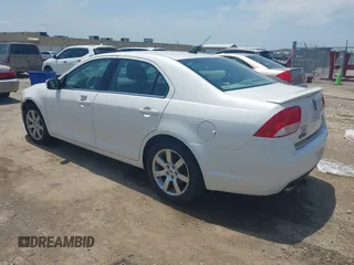 2010 Mercury Milan Premier with VIN 3MEHM0JG8AR648690, listed as a IAAI auction lot 42719400 with 182,993 mi miles and . Bid and sale history available at DreamBid. Image 3.