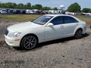 2009 Mercedes-Benz S 550 z VIN WDDNG86X59A273761, wystawiony jako Copart lot #55617765 z przebiegiem 89 902 mil mil oraz Szkoda całkowita • Salvage title. Historia ofert i sprzedaży dostępna na DreamBid. Obrazek 1.