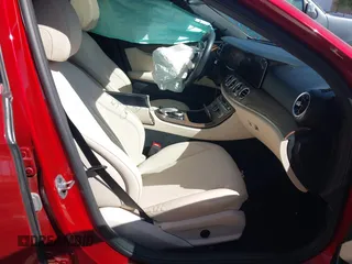 2019 Mercedes-Benz E 300 with VIN WDDZF4JB6KA555101, listed as a IAAI auction lot 41644889 with 78,812 mi miles and . Bid and sale history available at DreamBid. Image 5.