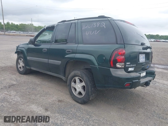 2004 Chevrolet TrailBlazer LS with VIN 1GNDT13S942288727, listed as a IAAI auction lot 42224614 with Not Provided miles and . Bid and sale history available at DreamBid. Image 3.