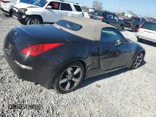 2008 Nissan 350Z Enthusiast with VIN JN1BZ36A28M852003, listed as a Copart auction lot 86048484 with 66,217 mi miles and Salvage Title. Bid and sale history available at DreamBid. Image 3.
