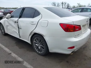 2006 Lexus IS 250 z VIN JTHCK262262007247, wystawiony jako IAAI lot #42098013 z przebiegiem 148 221 mil mil oraz . Historia ofert i sprzedaży dostępna na DreamBid. Obrazek 3.