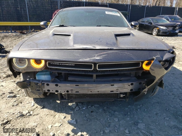 2015 Dodge Challenger SXT Plus with VIN 2C3CDZBG8FH704679, listed as a Copart auction lot 49155465 with 102,244 mi miles and Salvage Title. Bid and sale history available at carsss.com. Image 5.
