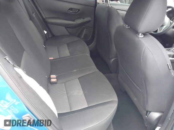 2024 Nissan Sentra SV with VIN 3N1AB8CV6RY259392, listed as a IAAI auction lot 41880299 with 10,976 mi miles and . Bid and sale history available at DreamBid. Image 8.