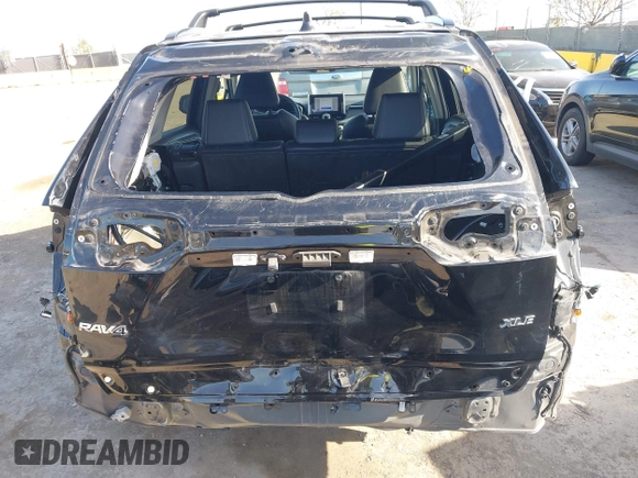 2023 Toyota RAV4 XLE Premium с VIN 2T3C1RFV0PC243347, выставлен на аукционе IAAI как лот 41972971 с пробегом 78 717 миль миль и . История ставок и продаж доступна на DreamBid. Изображение 6.