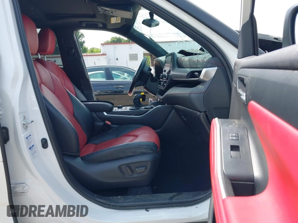 2022 Toyota Highlander XSE with VIN 5TDLZRBH2NS189006, listed as a IAAI auction lot 42298831 with 67,322 mi miles and . Bid and sale history available at DreamBid. Image 5.