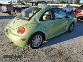 2005 Volkswagen New Beetle Coupe GLS with VIN 3VWCK31C05M415337, listed as a Copart auction lot 76562154 with 113,317 mi miles and Salvage Title. Bid and sale history available at carsss.com. Image 3.