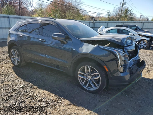 2020 Cadillac XT4 AWD Sport z VIN 1GYFZFR43LF023647, wystawiony jako Copart lot #79998744 z przebiegiem 49 463 mil mil oraz Szkoda całkowita • Salvage title. Historia ofert i sprzedaży dostępna na DreamBid. Obrazek 4.