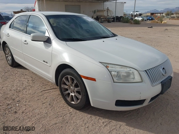 2008 Mercury Milan with VIN 3MEHM07Z78R616591, listed as a IAAI auction lot 41819092 with 222,888 mi miles. Bid and sale history available at carsss.com. Image 1.