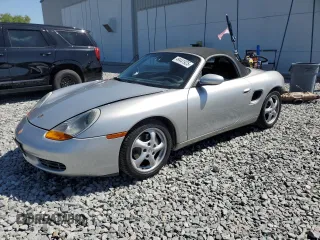 1998 Porsche Boxster z VIN WP0CA298XWU622217, wystawiony jako Copart lot #49441925 z przebiegiem 120 638 mil mil oraz Szkoda całkowita • Salvage title. Historia ofert i sprzedaży dostępna na DreamBid. Obrazek 1.