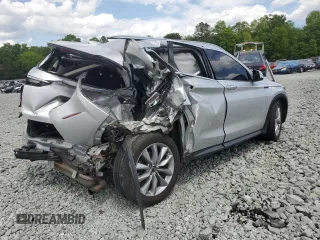2020 Infiniti QX50 Luxe with VIN 3PCAJ5M16LF118819, listed as a Copart auction lot 55200135 with Not provided miles and Salvage title. Bid and sale history available at DreamBid. Image 3.