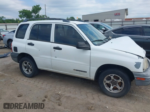 1999 Chevrolet Tracker with VIN 2CNBE13C6X6925210, listed as a IAAI auction lot 42395915 with 156,201 mi miles and . Bid and sale history available at DreamBid. Image 14.