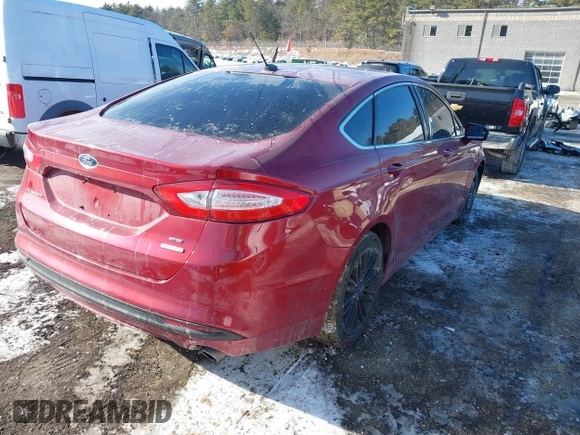 2016 Ford Fusion SE with VIN 3FA6P0HD3GR321785, listed as a IAAI auction lot 41386347 with 124,201 mi miles. Bid and sale history available at carsss.com. Image 4.