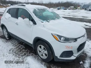 2020 Chevrolet Trax LT with VIN KL7CJLSB3LB072231, listed as a IAAI auction lot 41293558 with 58,297 mi miles and . Bid and sale history available at DreamBid. Image 1.