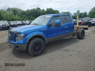 2010 Ford F-150 XL z VIN 1FTFW1EV3AFD05879, wystawiony jako Copart lot #62861385 z przebiegiem 214 540 mil mil oraz Czysty tytuł • Clean title. Historia ofert i sprzedaży dostępna na DreamBid. Obrazek 1.