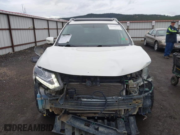 2016 Nissan Rogue SL with VIN 5N1AT2MV0GC851152, listed as a IAAI auction lot 41849173 with 166,970 mi miles and . Bid and sale history available at DreamBid. Image 13.