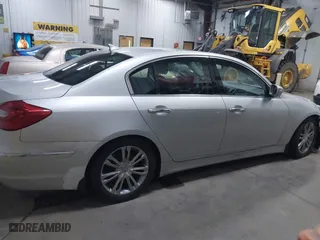 2013 Hyundai Genesis 3.8L with VIN KMHGC4DD4DU217488, listed as a IAAI auction lot 41021234 with 204,960 mi miles. Bid and sale history available at carsss.com. Image 13.