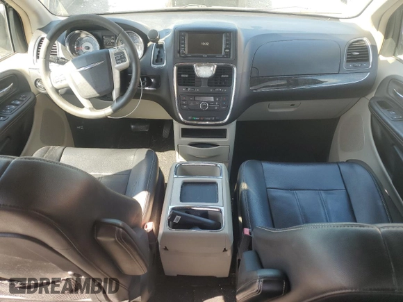 2014 Chrysler Town & Country Touring with VIN 2C4RC1BG0ER396930, listed as a Copart auction lot 70237604 with 148,865 mi miles and Salvage Title. Bid and sale history available at DreamBid. Image 8.