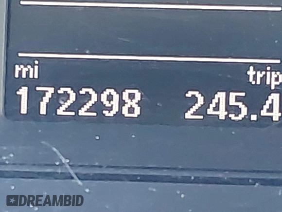 2017 Volkswagen Tiguan S z VIN WVGAV7AX1HK050251, wystawiony jako IAAI lot #41608261 z przebiegiem 172 298 mil mil oraz . Historia ofert i sprzedaży dostępna na DreamBid. Obrazek 15.