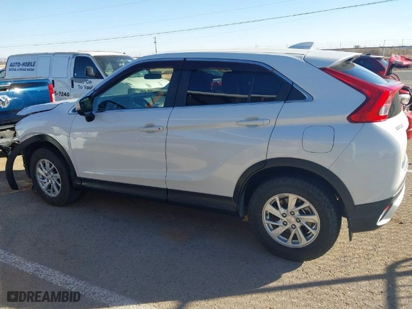 2018 Mitsubishi Eclipse Cross ES with VIN JA4AT3AA0JZ050876, listed as a IAAI auction lot 41407284 with 62,928 mi miles. Bid and sale history available at carsss.com. Image 15.