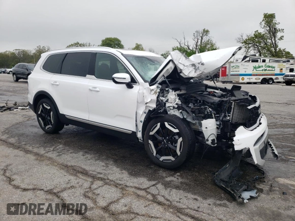 2024 Kia Telluride EX X-Line with VIN 5XYP3DGC2RG471586, listed as a Copart auction lot 54709205 with 13,816 mi miles and Clean title. Bid and sale history available at DreamBid. Image 4.