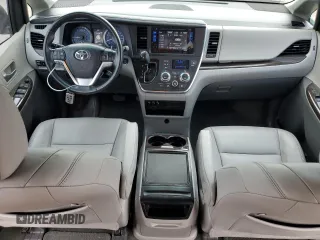 2015 Toyota Sienna XLE with VIN 5TDYK3DC5FS686559, listed as a Copart auction lot 51450425 with 208,964 mi miles and Salvage Title. Bid and sale history available at carsss.com. Image 8.