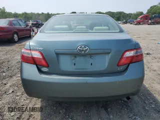 2008 Toyota Camry LE z VIN 4T1BE46KX8U752508, wystawiony jako Copart lot #59960155 z przebiegiem 123 083 mil mil oraz Czysty tytuł • Clean title. Historia ofert i sprzedaży dostępna na DreamBid. Obrazek 6.
