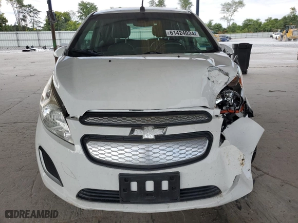 2015 Chevrolet Spark EV LT with VIN KL8CL6S0XFC704517, listed as a Copart auction lot 61424034 with 57,413 mi miles and Salvage Title. Bid and sale history available at carsss.com. Image 5.