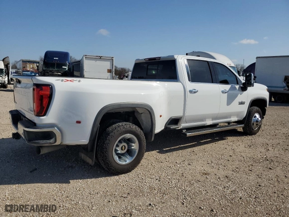 2022 Chevrolet Silverado 3500HD LTZ with VIN 1GC4YUEYXNF222193, listed as a Copart auction lot 49034305 with 84,548 mi miles and Salvage Title. Bid and sale history available at carsss.com. Image 3.