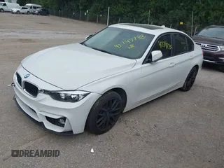 2013 BMW 3 Series 328i xDrive with VIN WBA3B5C5XDJ598557, listed as a IAAI auction lot 42747733 with 153,989 mi miles and . Bid and sale history available at DreamBid. Image 17.