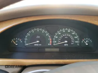 2003 Jaguar S-Type z VIN SAJEA01U73HM48330, wystawiony jako Copart lot #80128574 z przebiegiem Nie podano mil oraz Szkody całkowita. Historia ofert i sprzedaży dostępna na DreamBid. Obrazek 9.