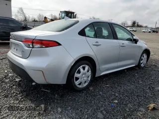 2024 Toyota Corolla LE with VIN 5YFB4MDE5RP108885, listed as a Copart auction lot 49591625 with 26,433 mi miles and Salvage Title. Bid and sale history available at carsss.com. Image 3.