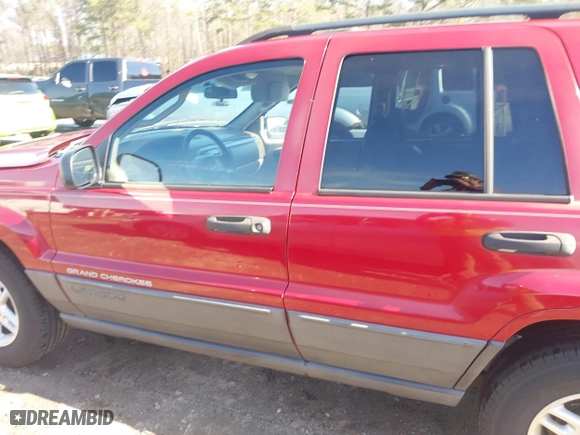 2004 Jeep Grand Cherokee Laredo with VIN 1J4GX48S64C401347, listed as a IAAI auction lot 41491111 with 189,436 mi miles. Bid and sale history available at carsss.com. Image 15.