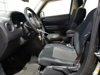 2012 Jeep Patriot Latitude with VIN 1C4NJRFBXCD705918, listed as a Copart auction lot 48132875 with 171,345 mi miles and Salvage Title. Bid and sale history available at carsss.com. Image 7.