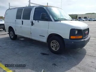 2006 GMC Savana Cargo with VIN 1GTGG25V361275522, listed as a IAAI auction lot 41380374 with 305,864 mi miles and . Bid and sale history available at carsss.com. Image 1.