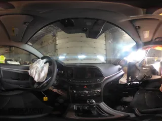 2020 Hyundai Elantra SEL z VIN 5NPD84LF6LH536895, wystawiony jako IAAI lot #41582103 z przebiegiem 15 533 mil mil oraz . Historia ofert i sprzedaży dostępna na DreamBid. Obrazek 18.