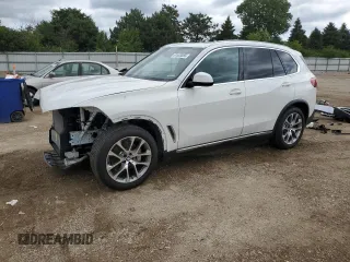 2019 BMW X5 xDrive40i с VIN 5UXCR6C59KLK82538, выставлен на аукционе Copart как лот 61603065 с пробегом 12 744 миль миль и Списание • Salvage title. История ставок и продаж доступна на DreamBid. Изображение 1.